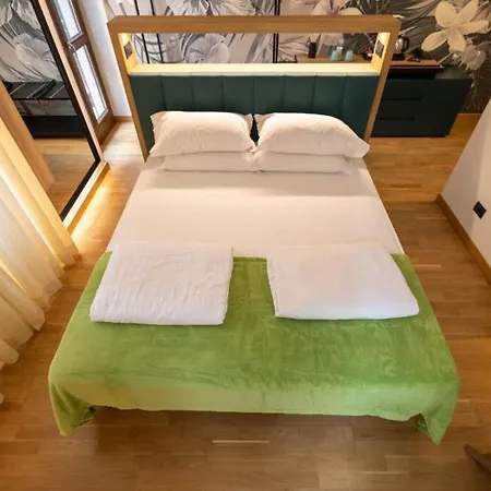 Di Garda 3* マルチェージネ